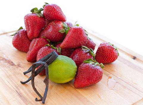 Strawberries in EVOO infused with Vanilla - Vasse Virgin